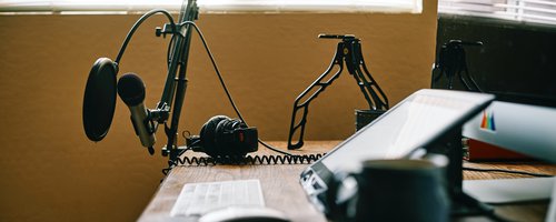 podcast-unsplash.jpg